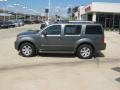 2005 Storm Gray Metallic Nissan Pathfinder LE  photo #2