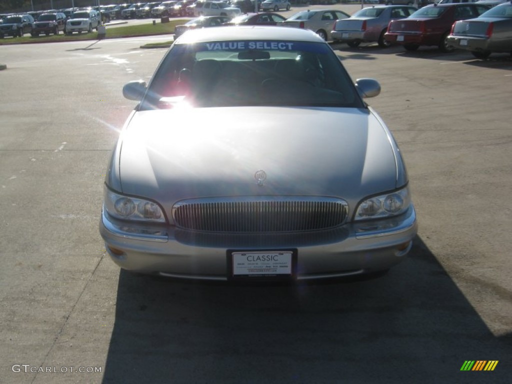 2004 Park Avenue  - Platinum Metallic / Light Cashmere photo #8