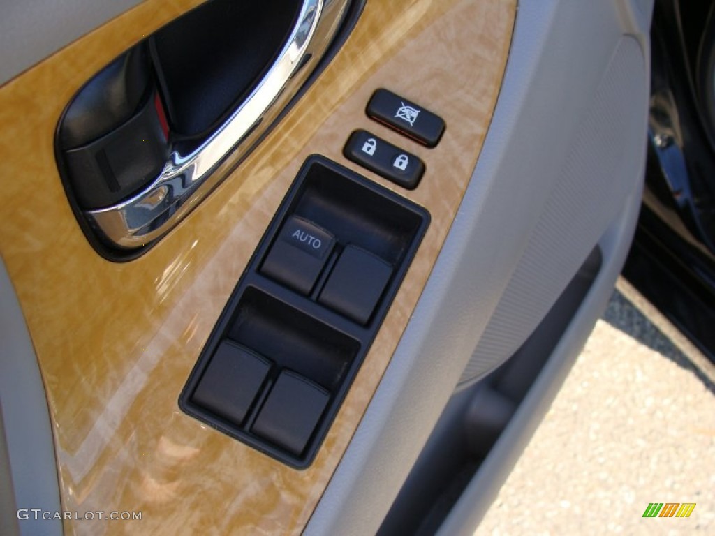 2007 Camry XLE - Black / Ash photo #21