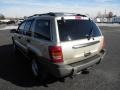 2000 Champagne Pearlcoat Jeep Grand Cherokee Laredo 4x4  photo #17