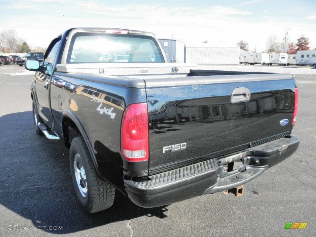 2002 F150 Sport Regular Cab 4x4 - Black / Medium Graphite photo #15
