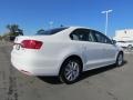 Candy White - Jetta SE Sedan Photo No. 2