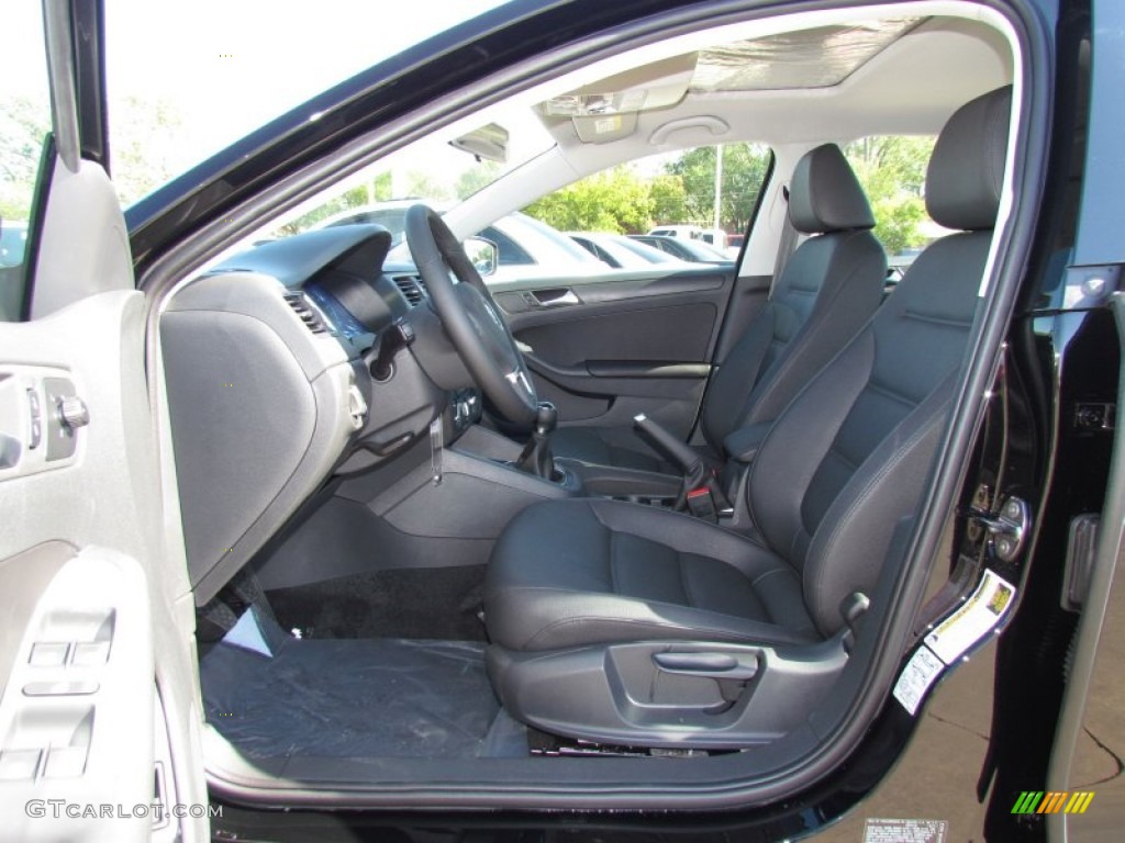 Titan Black Interior 2012 Volkswagen Jetta SE Sedan Photo #55971330