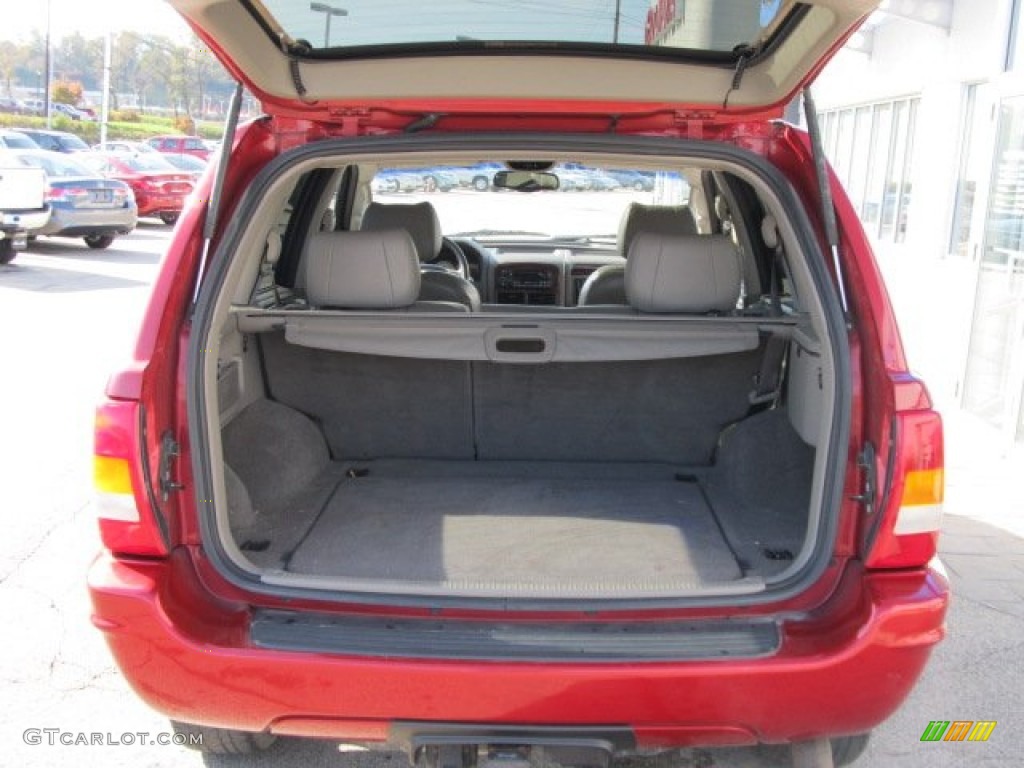 2002 Jeep Grand Cherokee Limited 4x4 Trunk Photo #55971699