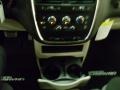 2012 Brilliant Black Crystal Pearl Dodge Grand Caravan SE  photo #15