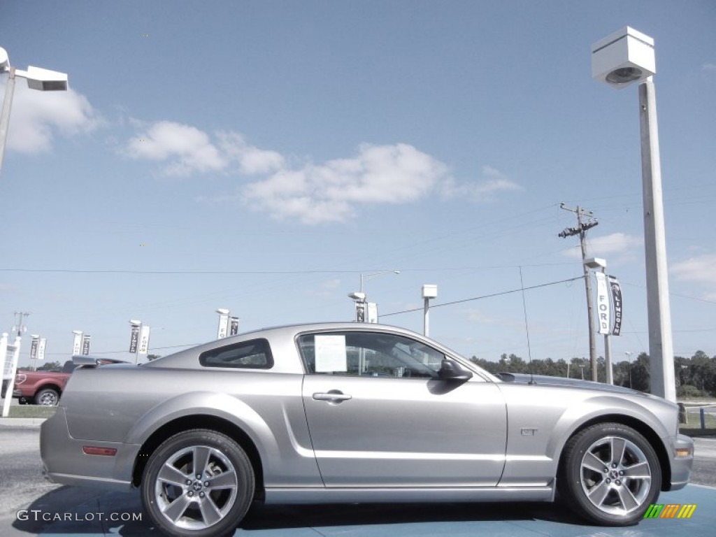 Vapor Silver Metallic 2008 Ford Mustang GT Deluxe Coupe Exterior Photo #55972995