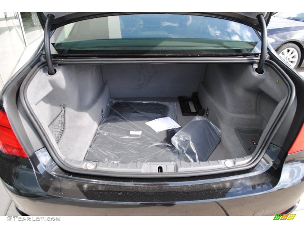 2012 BMW 7 Series 750Li Sedan Trunk Photo #55974463