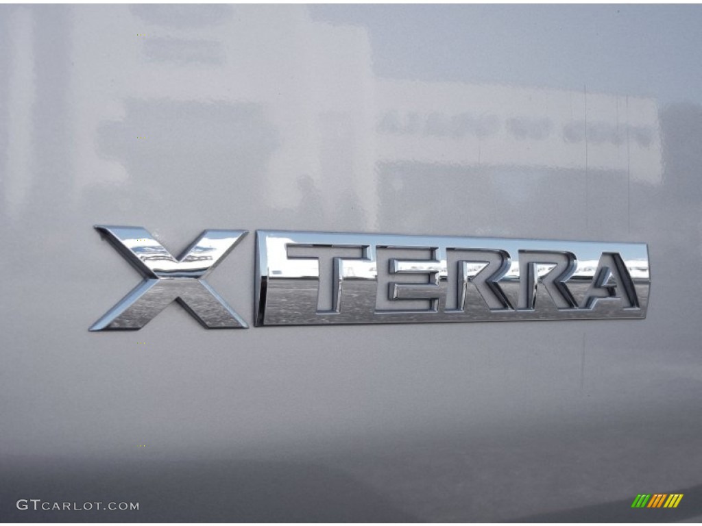 2010 Xterra S - Silver Lightning Metallic / Gray photo #9