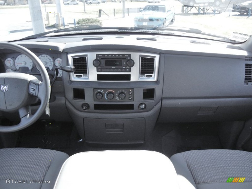 2007 Ram 1500 SLT Quad Cab - Electric Blue Pearl / Medium Slate Gray photo #20