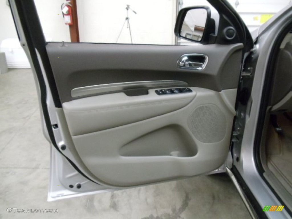 2012 Dodge Durango SXT Dark Graystone/Medium Graystone Door Panel Photo #55975177