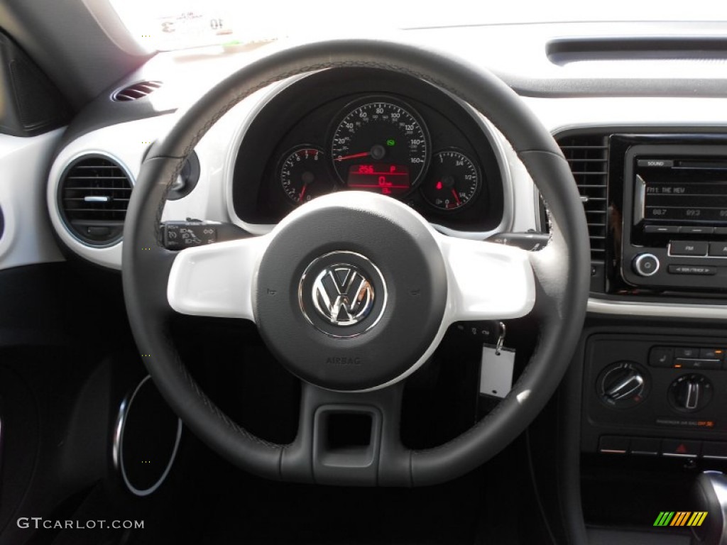2012 Volkswagen Beetle 2.5L Titan Black Steering Wheel Photo #55976659