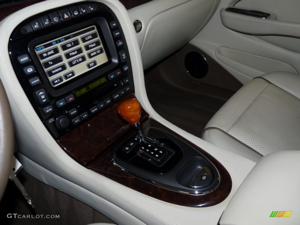 2008 Jaguar XJ Super V8 6 Speed Automatic Transmission Photo #55977883