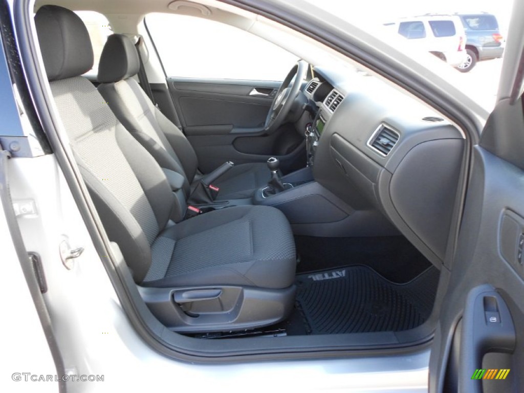 2012 Jetta S Sedan - Reflex Silver Metallic / Titan Black photo #13