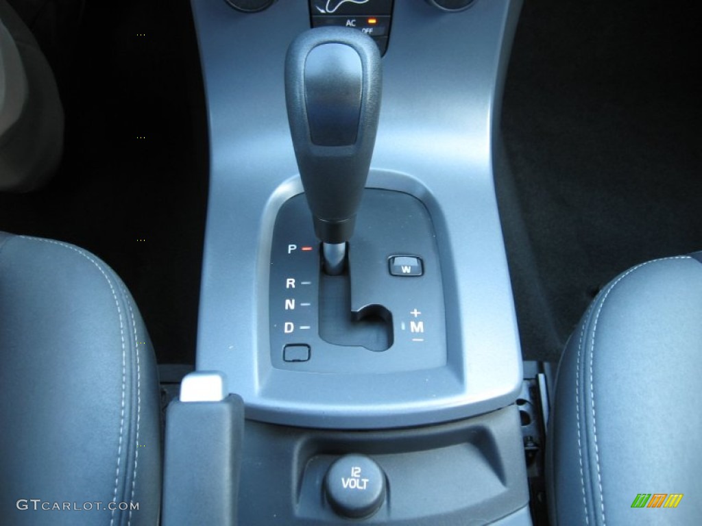 2007 Volvo S40 2.4i Transmission Photos