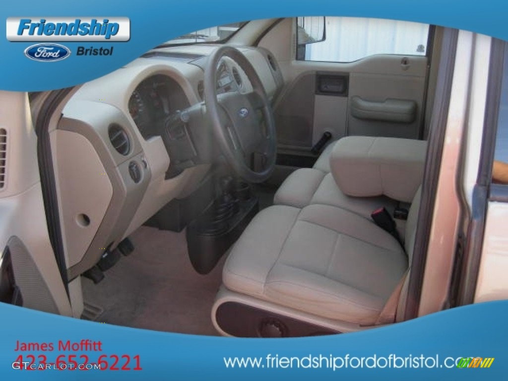 2006 F150 XL Regular Cab 4x4 - Arizona Beige Metallic / Tan photo #13
