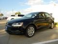 Black - Jetta SE Sedan Photo No. 3