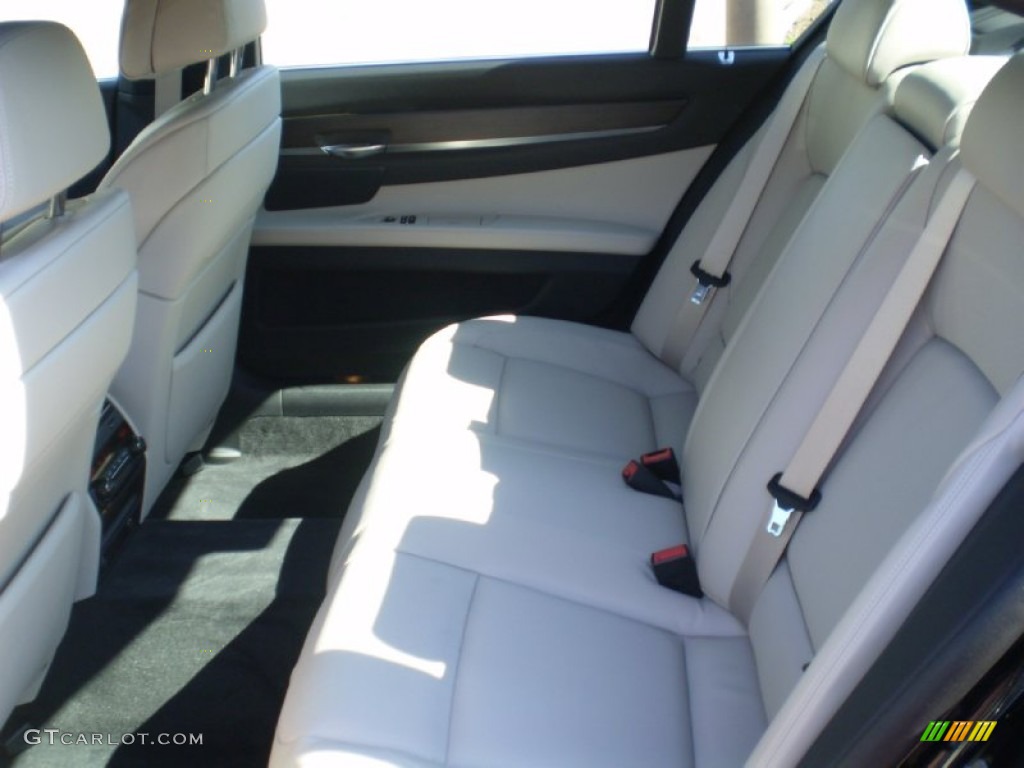 Oyster/Black Interior 2012 BMW 7 Series 750Li Sedan Photo #55980100