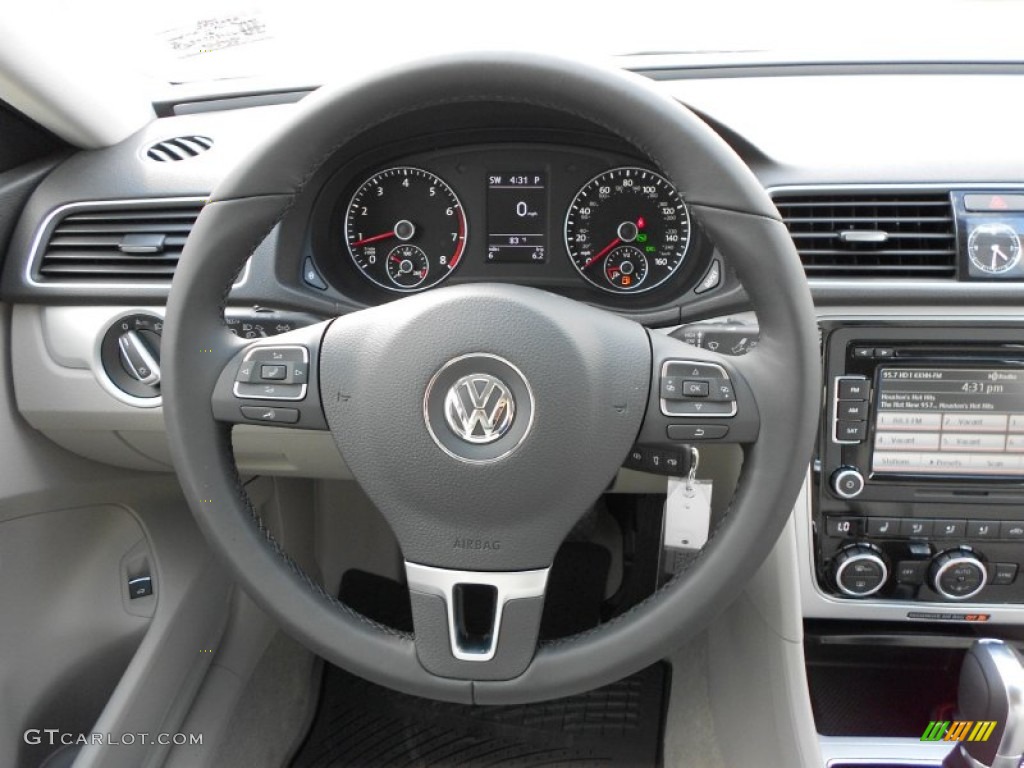 2012 Volkswagen Passat 2.5L SE Moonrock Gray Steering Wheel Photo #55980289
