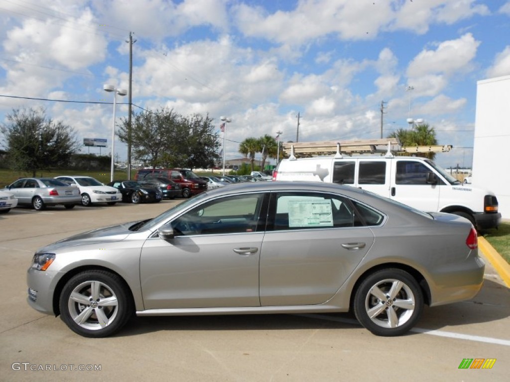 Tungsten Silver Metallic 2012 Volkswagen Passat 2.5L SE Exterior Photo #55980592