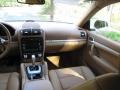 Sand White - Cayenne Tiptronic Photo No. 14