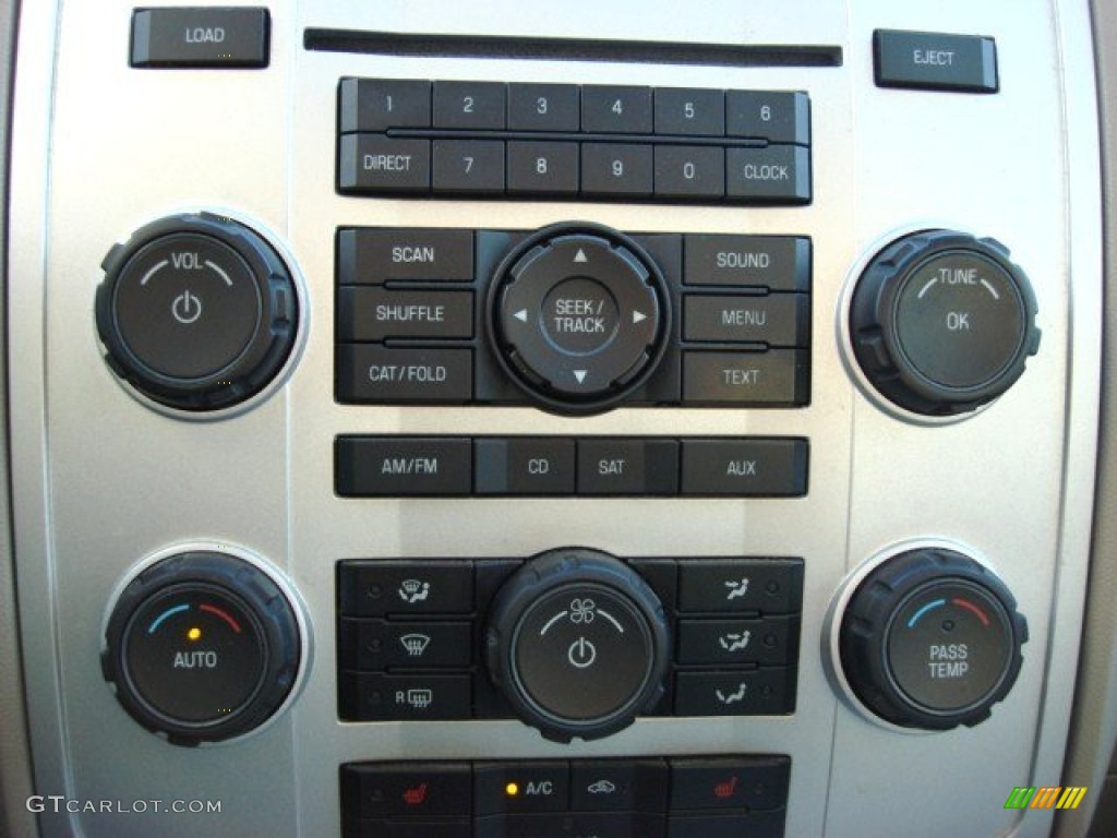 2008 Mariner V6 Premier - Black / Stone photo #13