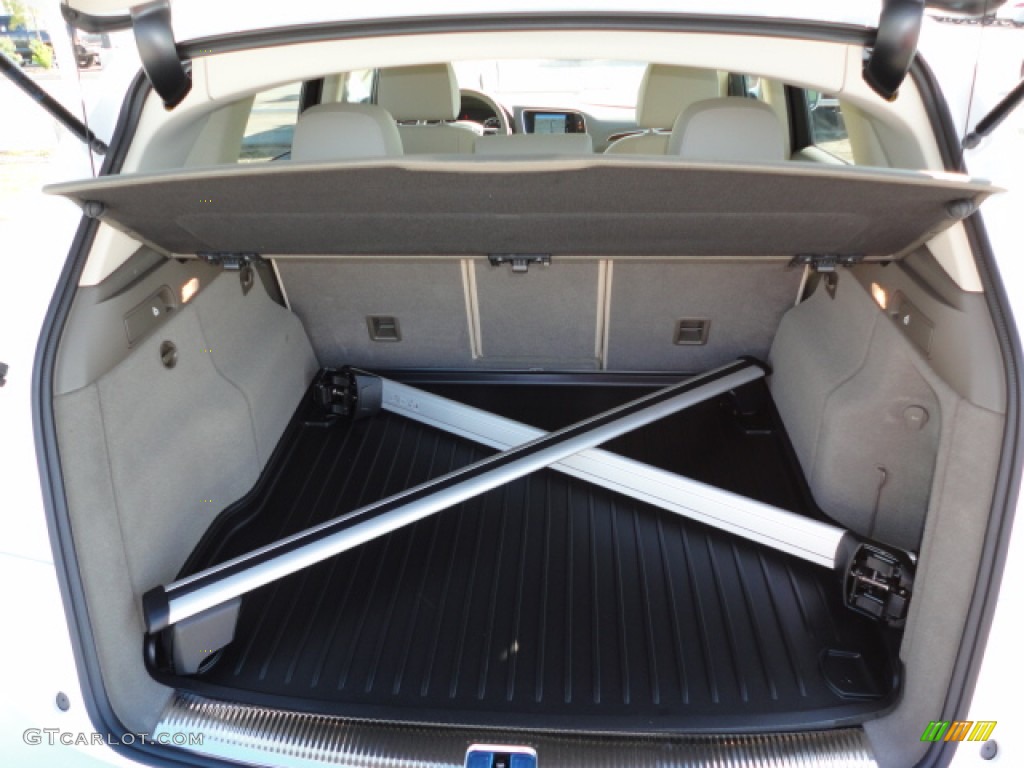 2012 Audi Q5 3.2 FSI quattro Trunk Photo #55990681
