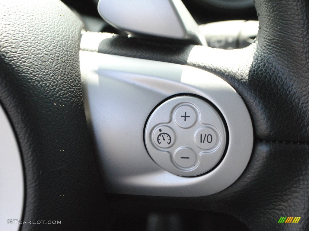 2010 Mini Cooper S Hardtop Controls Photo #55992070