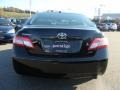 Black - Camry LE Photo No. 5