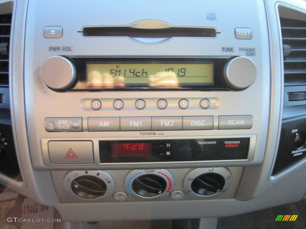 2005 Toyota Tacoma TRD Access Cab 4x4 Audio System Photos