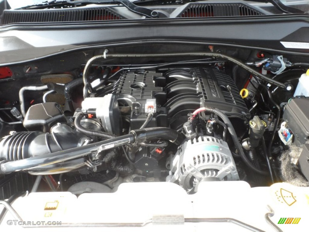 2008 Dodge Nitro R/T Engine Photos