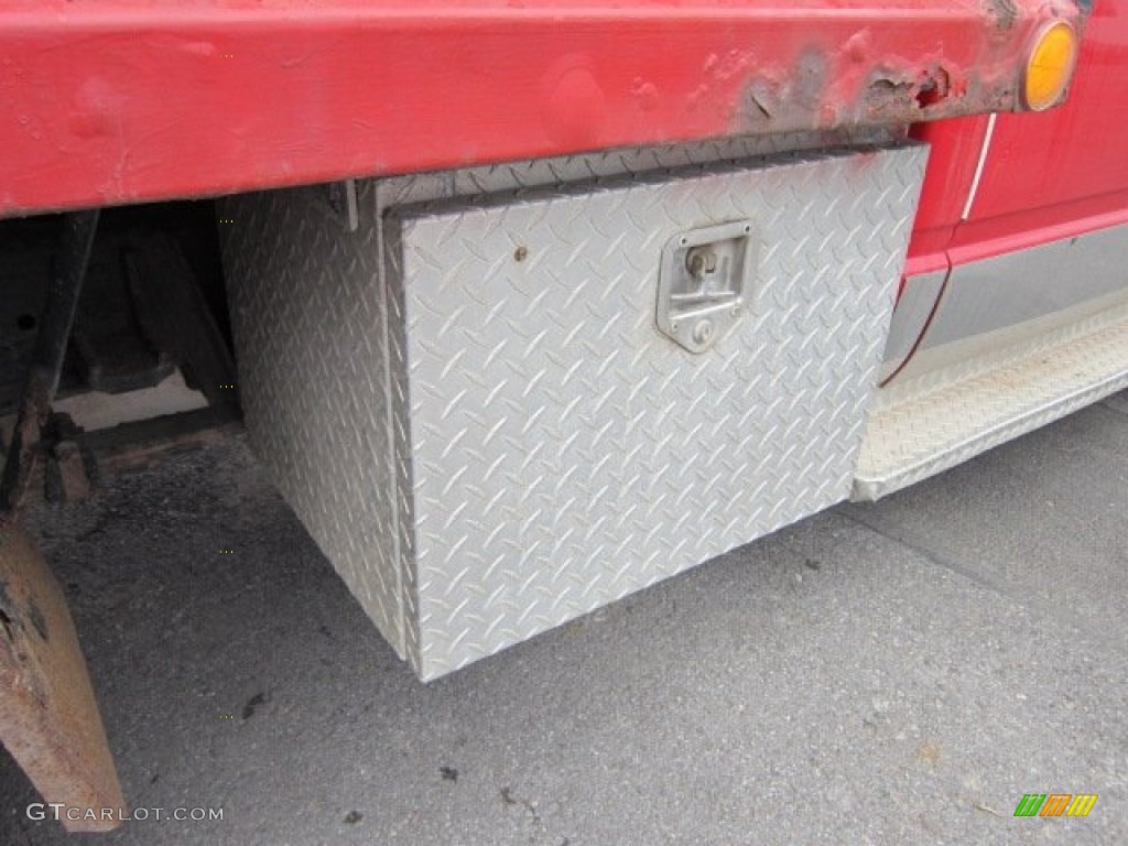 1998 C/K 3500 K3500 Regular Cab 4x4 Dump Truck - Victory Red / Gray photo #10