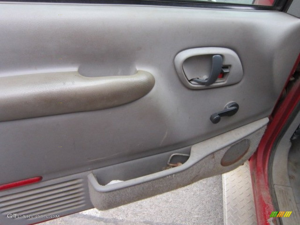 1998 Chevrolet C/K 3500 K3500 Regular Cab 4x4 Dump Truck Gray Door Panel Photo #55998063