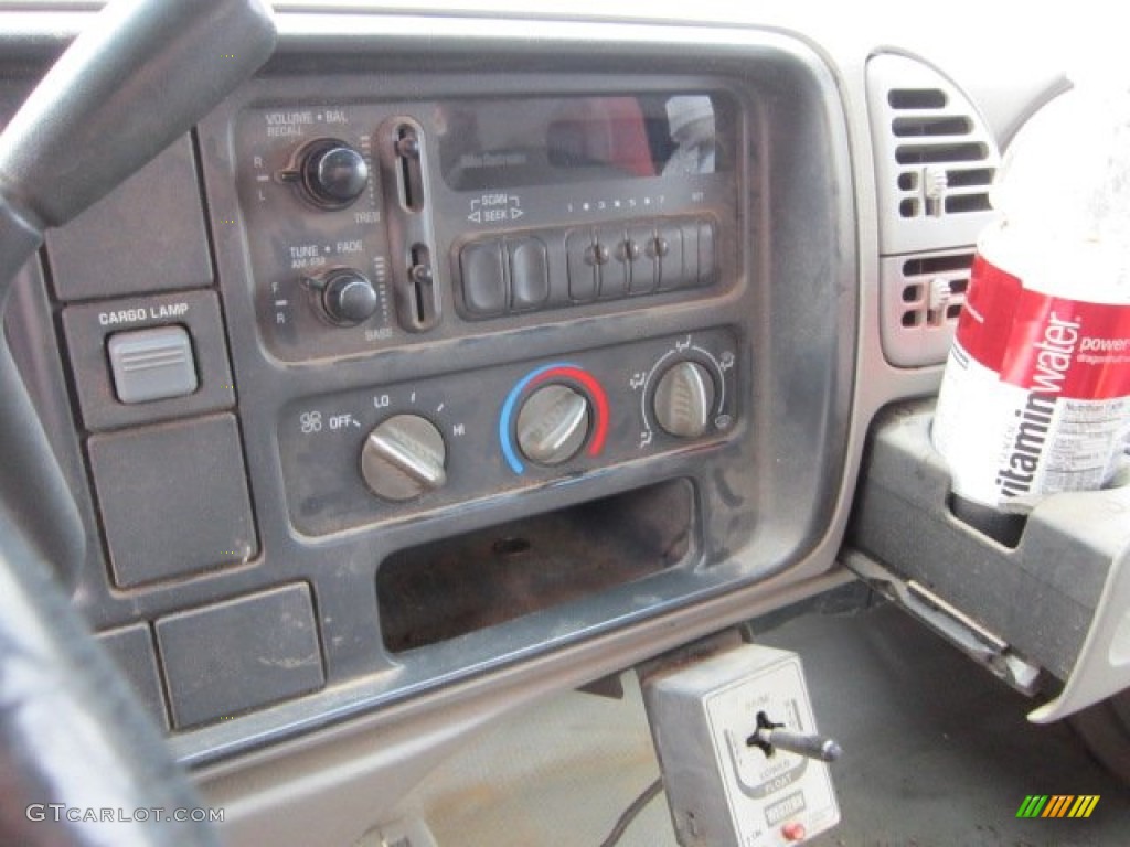 1998 Chevrolet C/K 3500 K3500 Regular Cab 4x4 Dump Truck Controls Photo #55998073