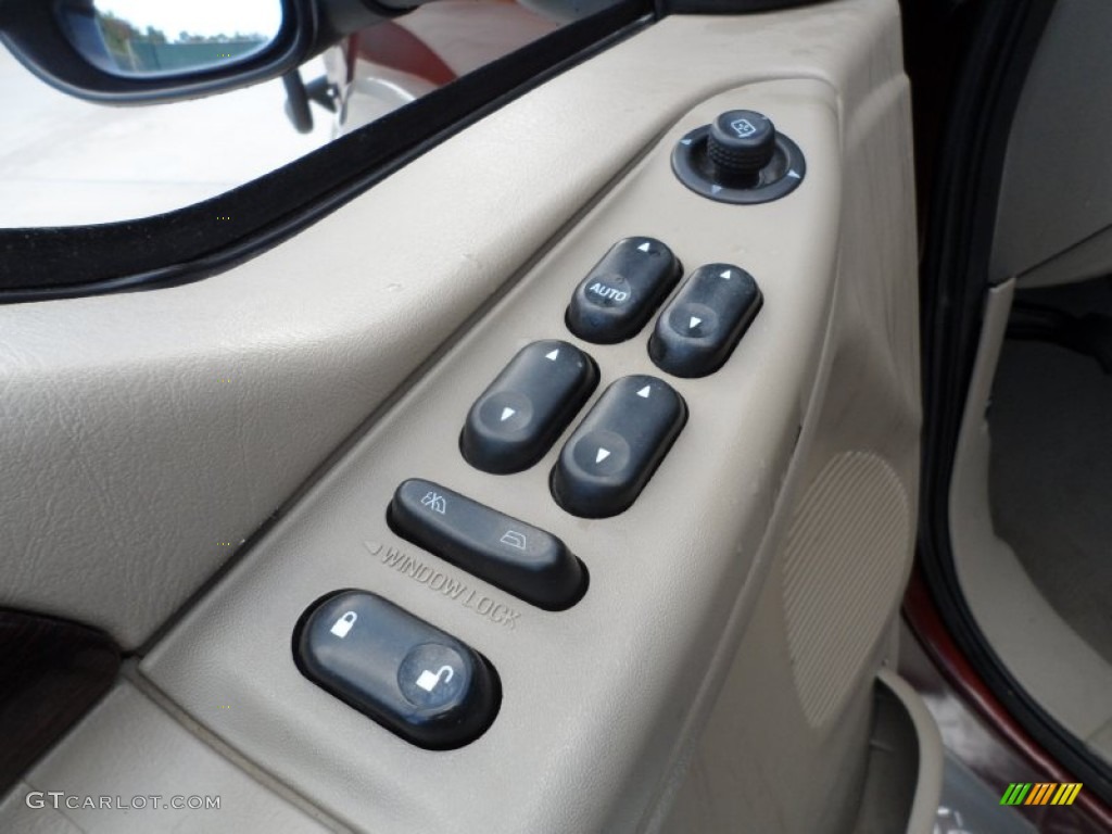 2006 Ford F250 Super Duty King Ranch Crew Cab 4x4 Controls Photo #55998449