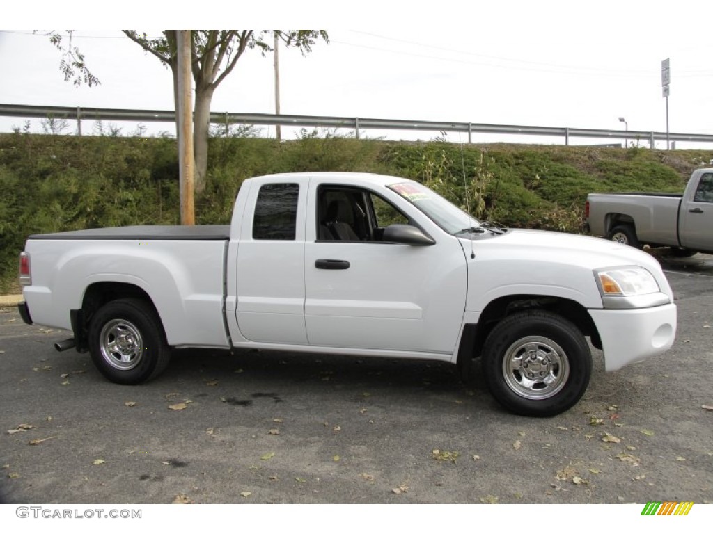 Arctic White 2008 Mitsubishi Raider LS Extended Cab Exterior Photo #55999096