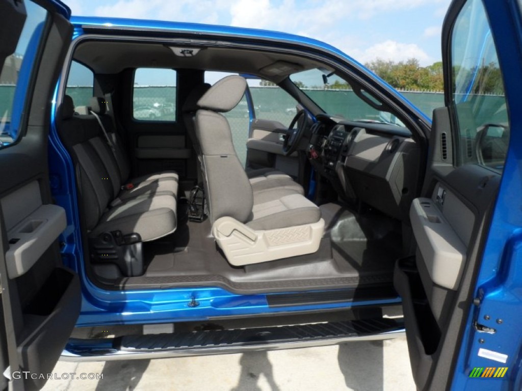 Stone/Medium Stone Interior 2009 Ford F150 STX SuperCab Photo #55999102