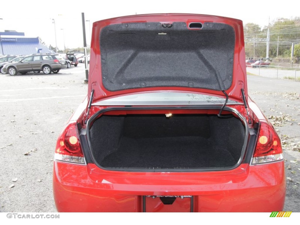 2011 Impala LT - Victory Red / Ebony photo #9