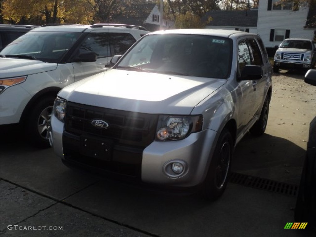 2012 Escape XLT Sport AWD - Ingot Silver Metallic / Charcoal Black photo #1