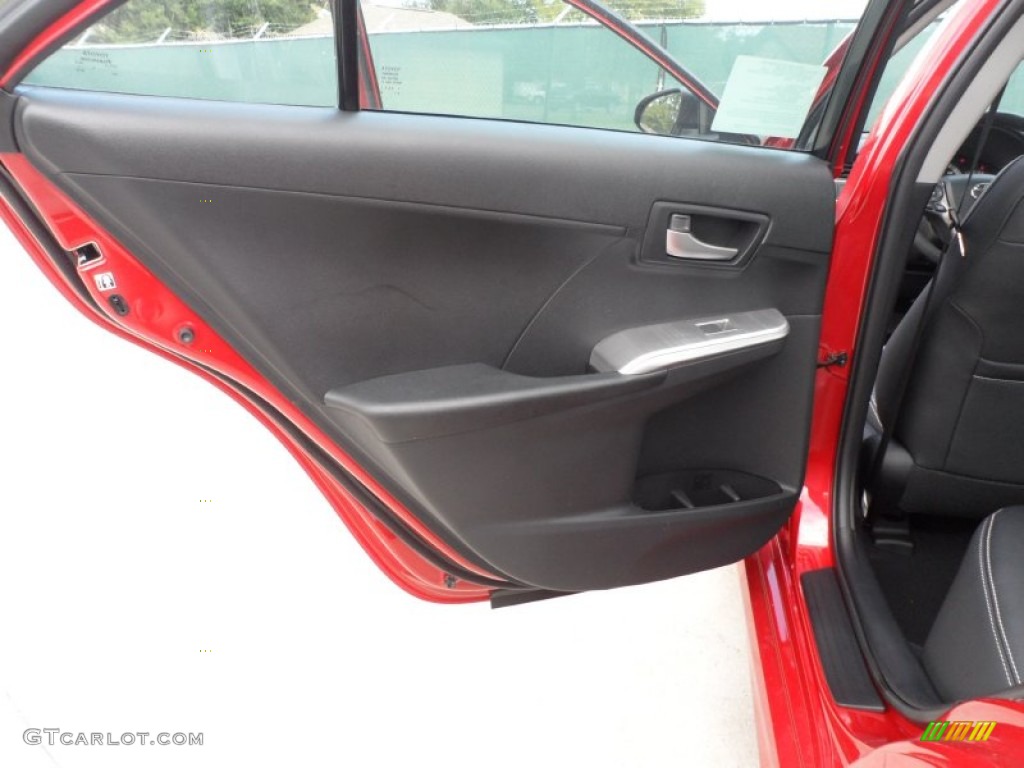 2012 Toyota Camry SE V6 Black/Ash Door Panel Photo #56002510