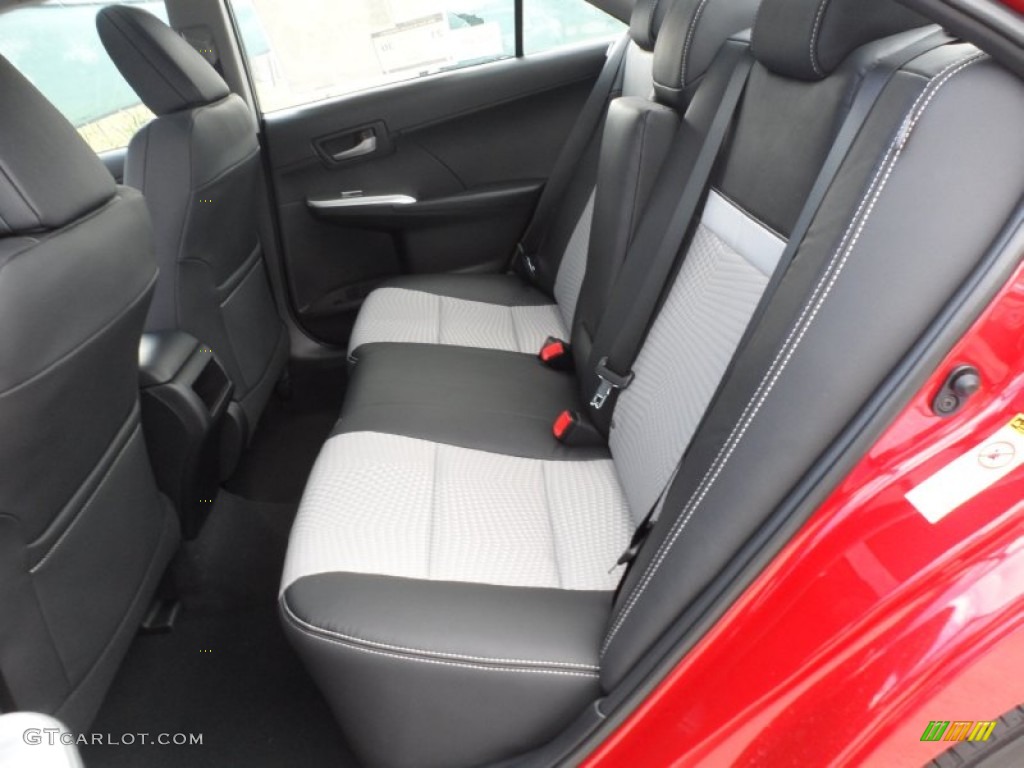 2012 Toyota Camry SE V6 interior Photo #56002519