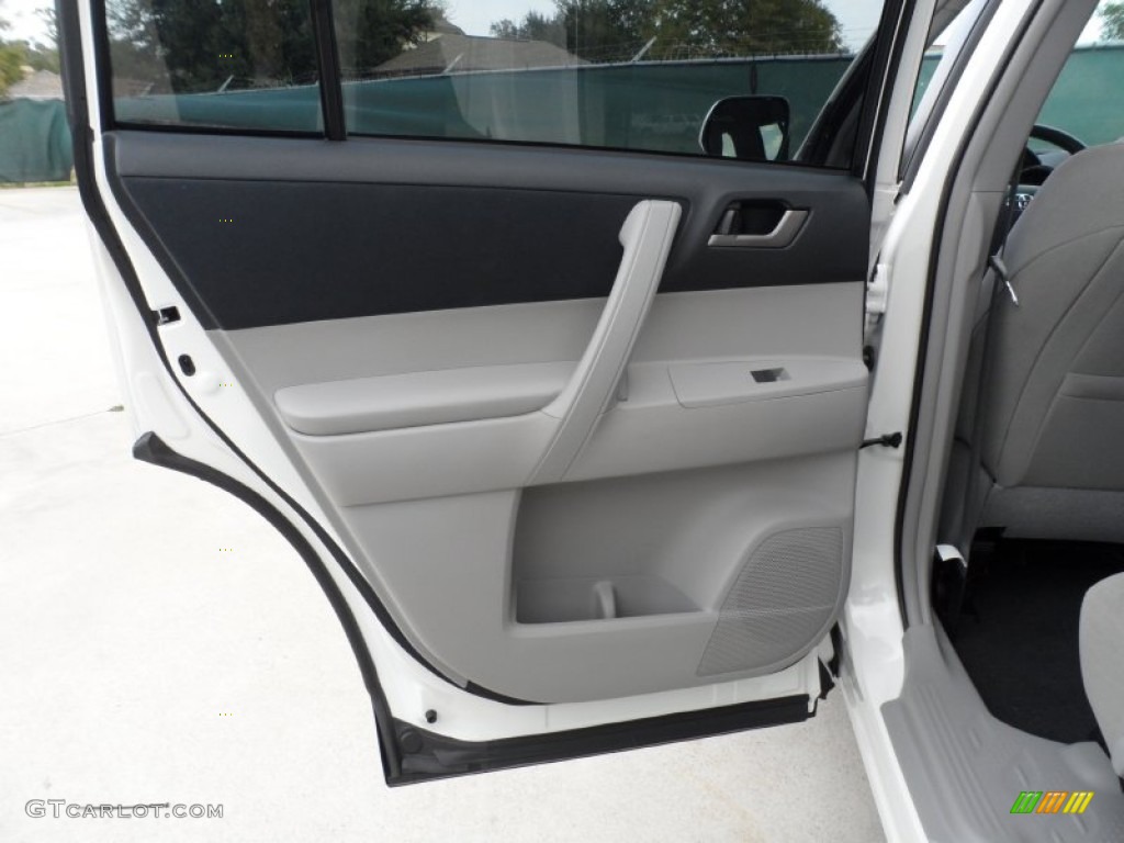 2012 Toyota Highlander Standard Highlander Model Ash Door Panel Photo #56003638