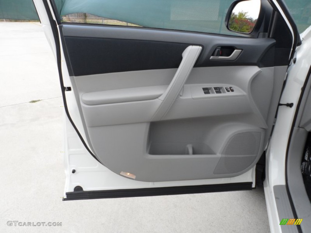 2012 Toyota Highlander Standard Highlander Model Door Panel Photos