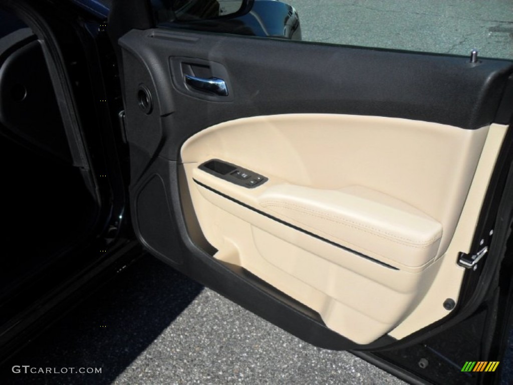 2012 Dodge Charger SE Black/Light Frost Beige Door Panel Photo #56005099