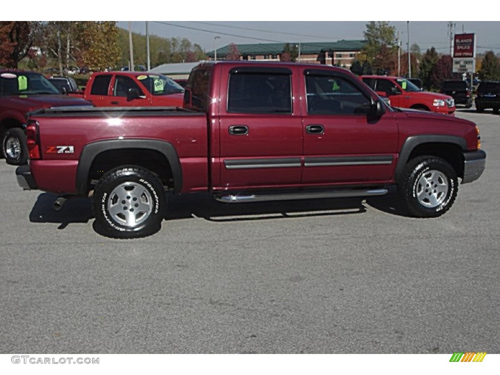 2004 Silverado 1500 Z71 Crew Cab 4x4 - Sport Red Metallic / Tan photo #2
