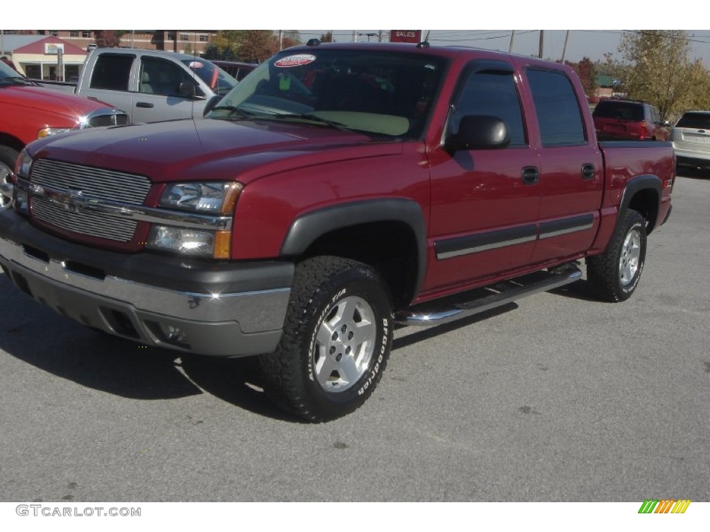 2004 Silverado 1500 Z71 Crew Cab 4x4 - Sport Red Metallic / Tan photo #40