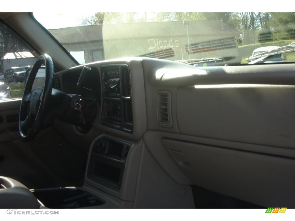 2004 Silverado 1500 Z71 Crew Cab 4x4 - Sport Red Metallic / Tan photo #54