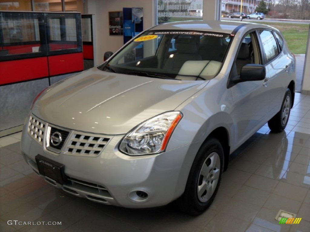 Silver Ice Nissan Rogue