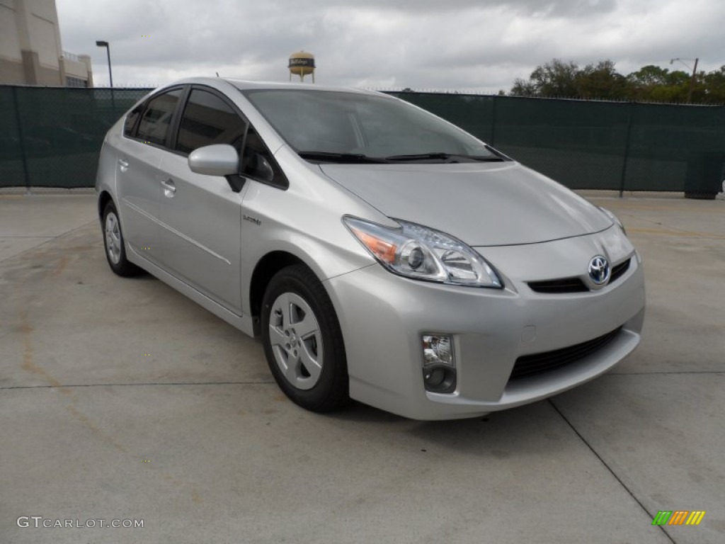 2011 Prius Hybrid III - Classic Silver Metallic / Misty Gray photo #1