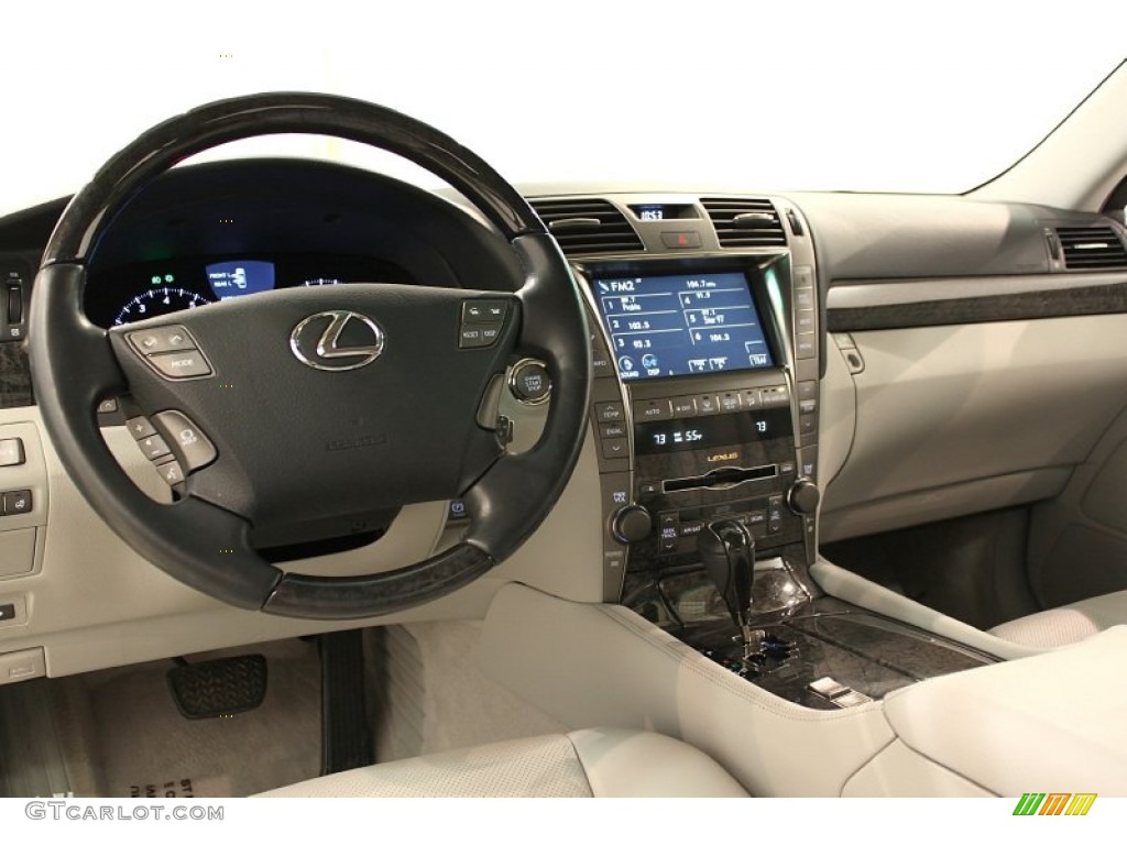 2008 Lexus LS 460 Light Gray Dashboard Photo #56008309