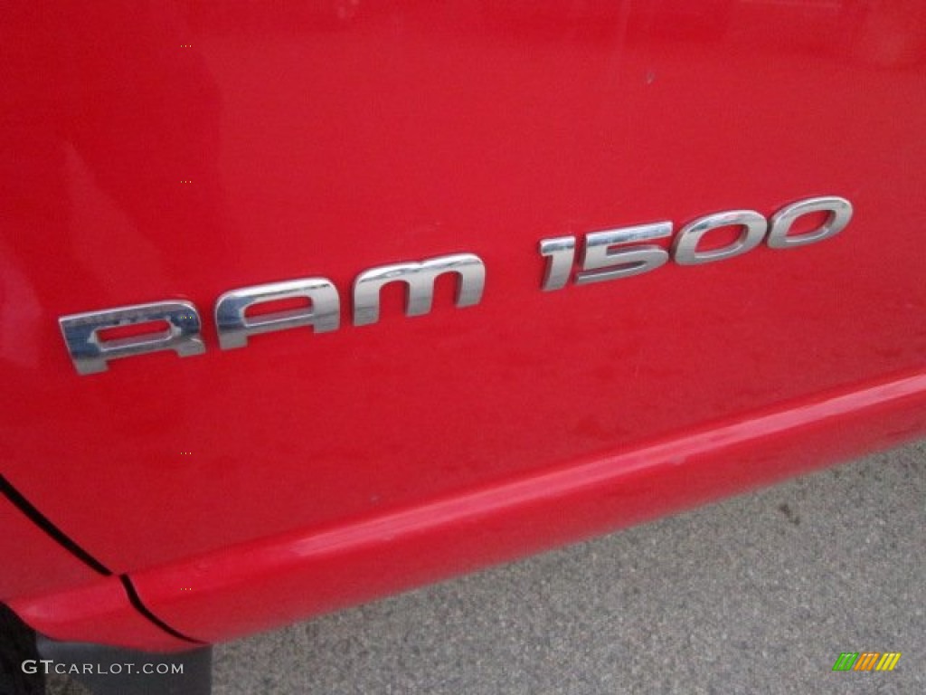 2005 Ram 1500 ST Regular Cab 4x4 - Flame Red / Dark Slate Gray photo #22